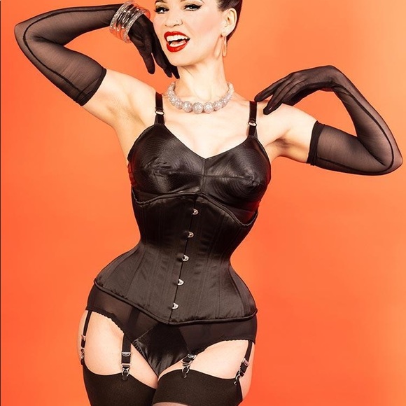 WHAT KATIE DID Vamp Extreme Underbust Corset 18" - Picture 2 of 3